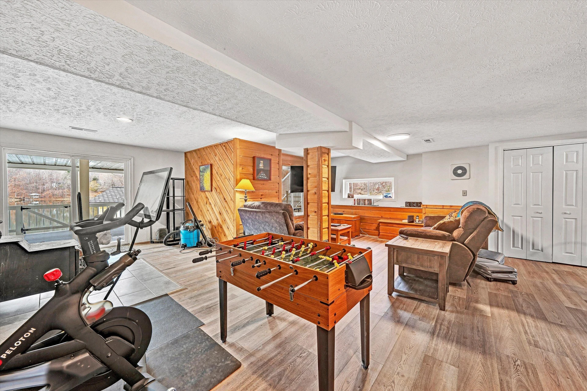 218 Twin Chimneys DR - Photo 35