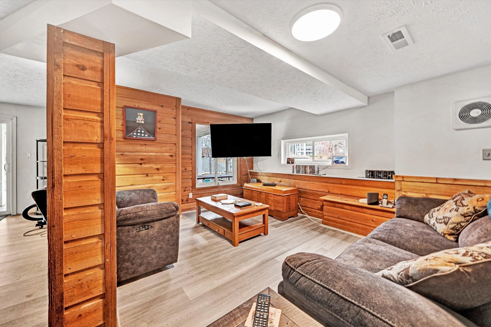 218 Twin Chimneys DR - Photo 36