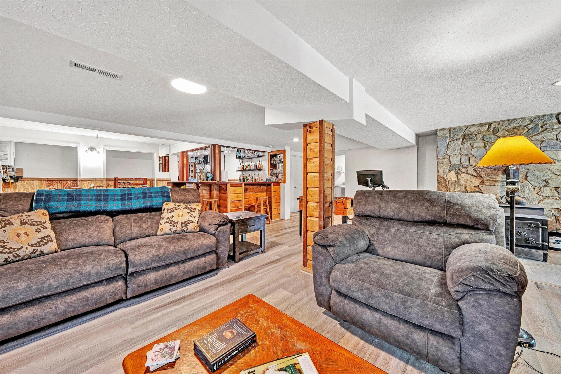 218 Twin Chimneys DR - Photo 37