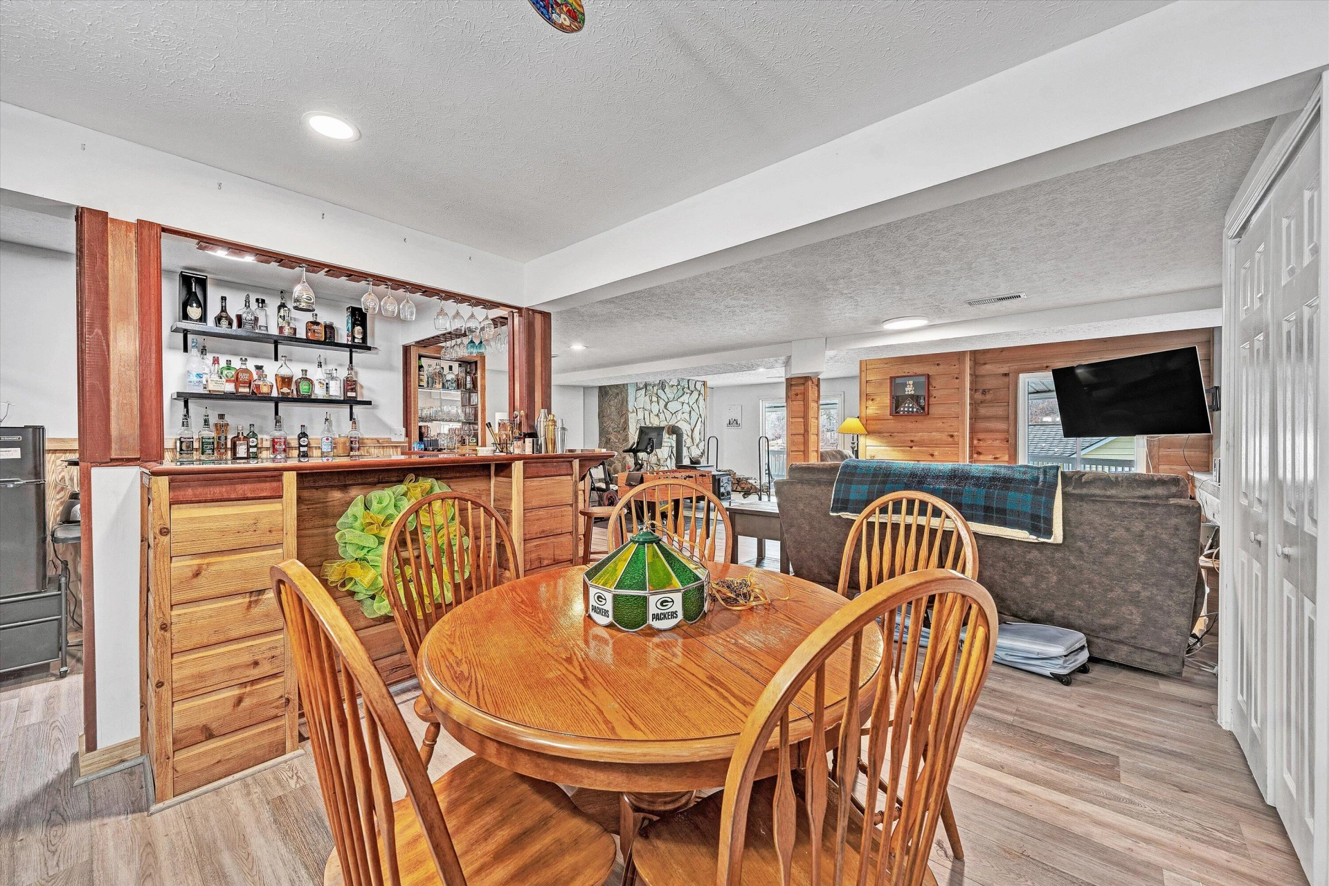 218 Twin Chimneys DR - Photo 40