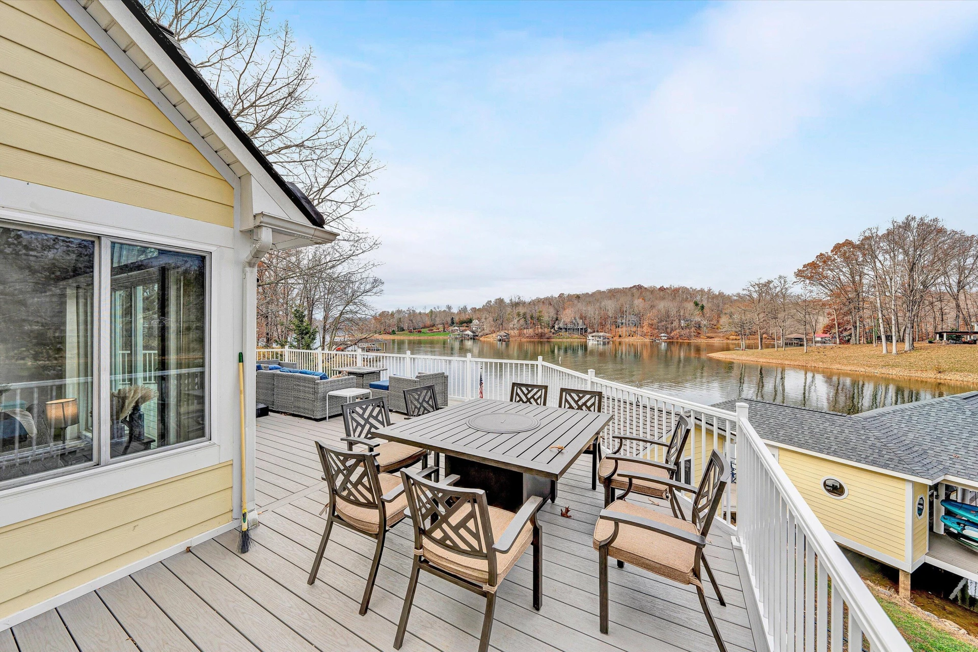 218 Twin Chimneys DR - Photo 49