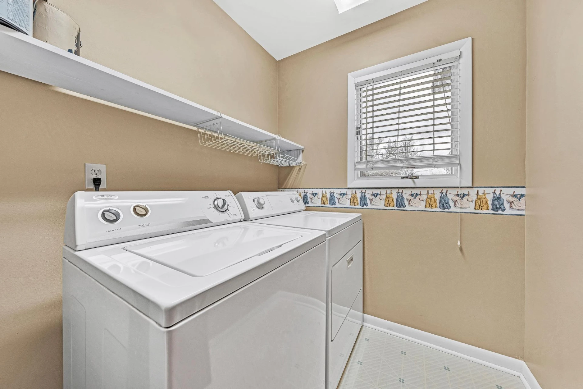 110 Club House DR - Photo 23