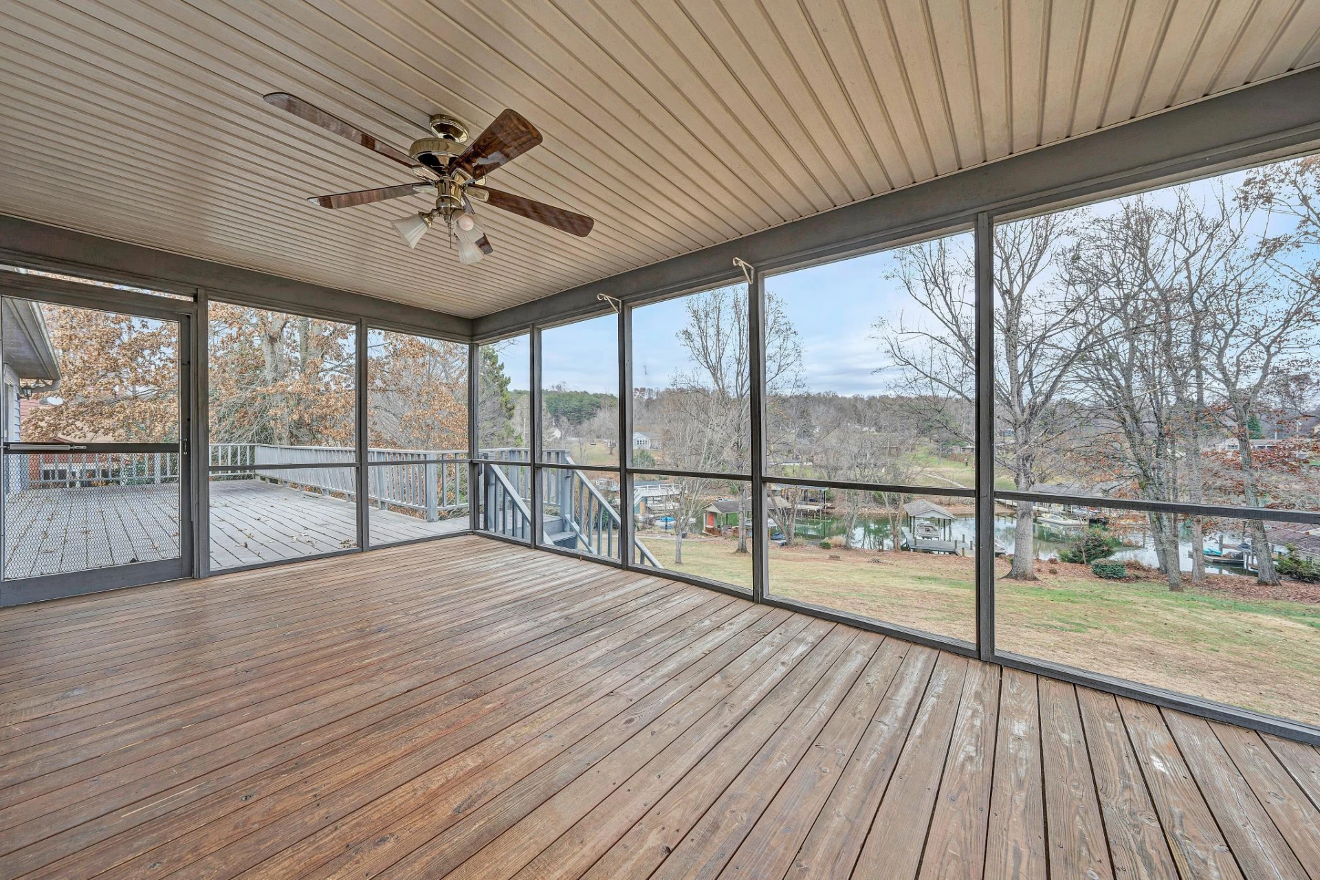110 Club House DR - Photo 38