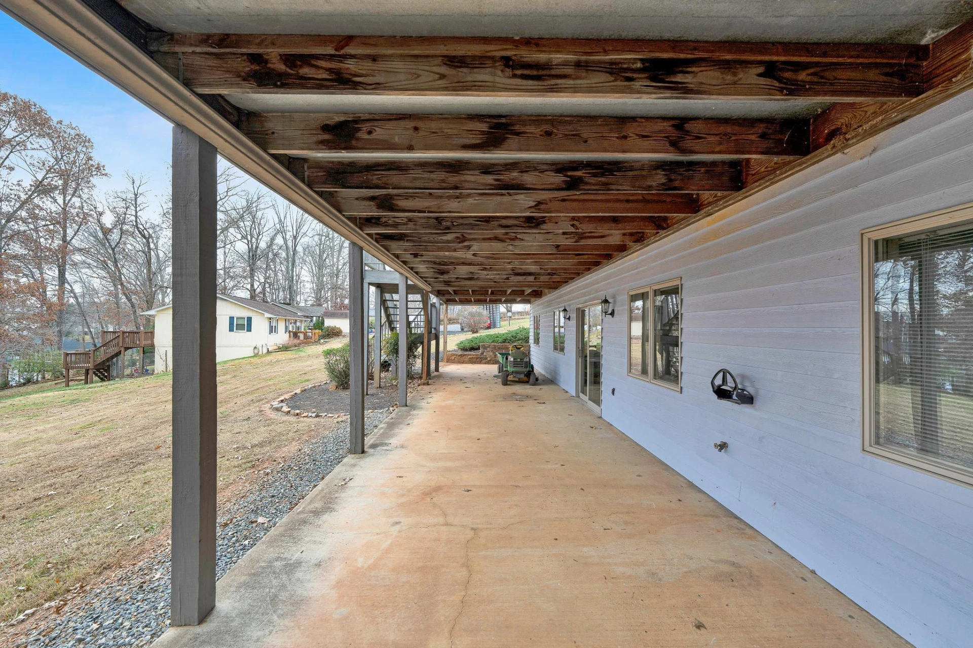 110 Club House DR - Photo 41