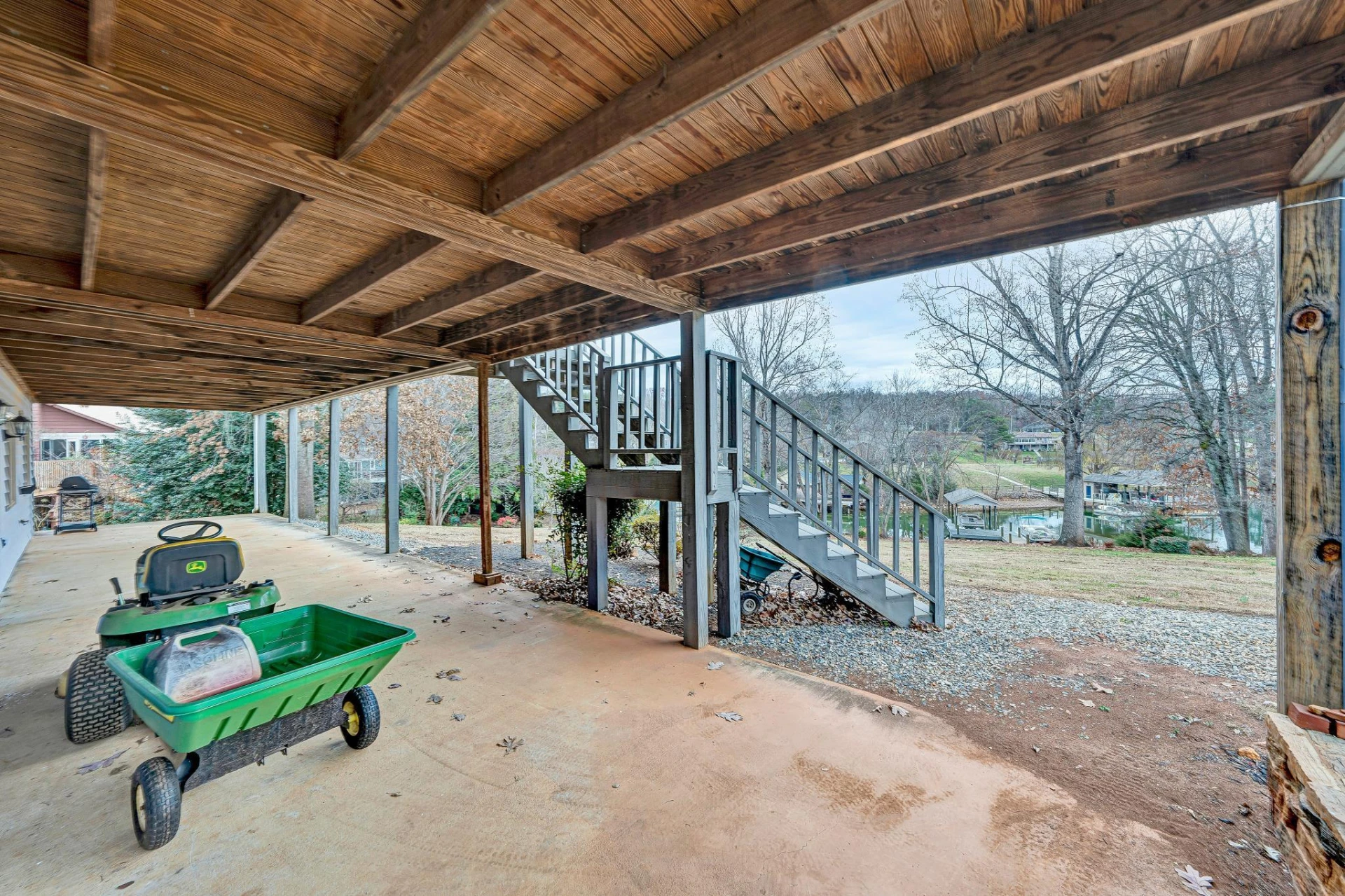 110 Club House DR - Photo 43