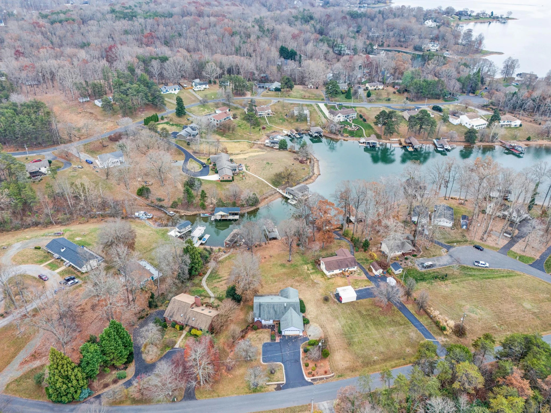 110 Club House DR - Photo 53