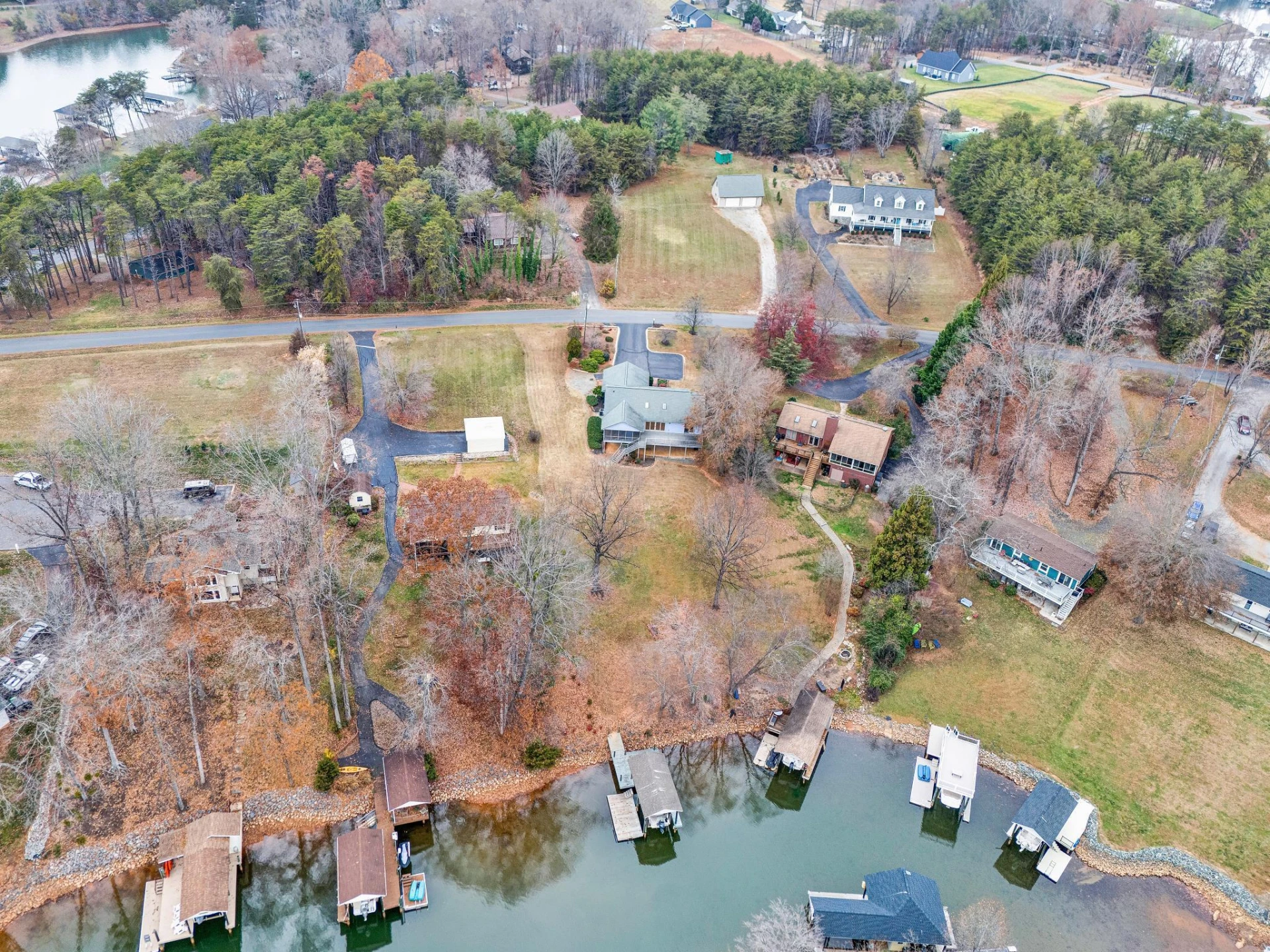 110 Club House DR - Photo 54