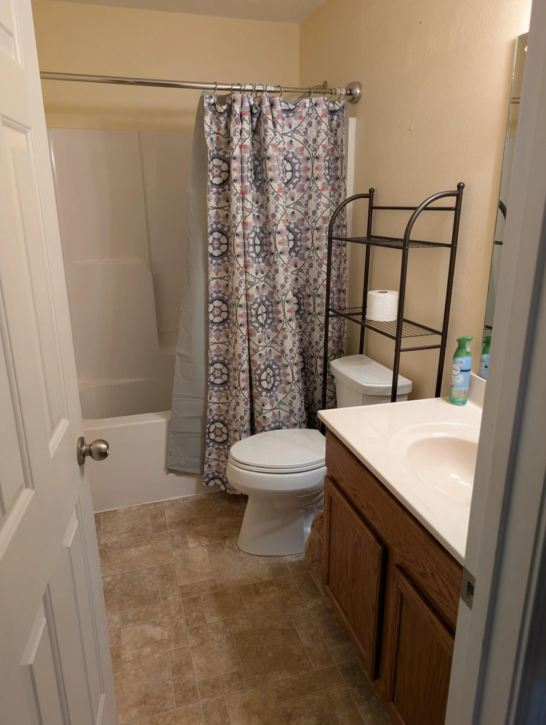 1126 Gearhart RD - Photo 11