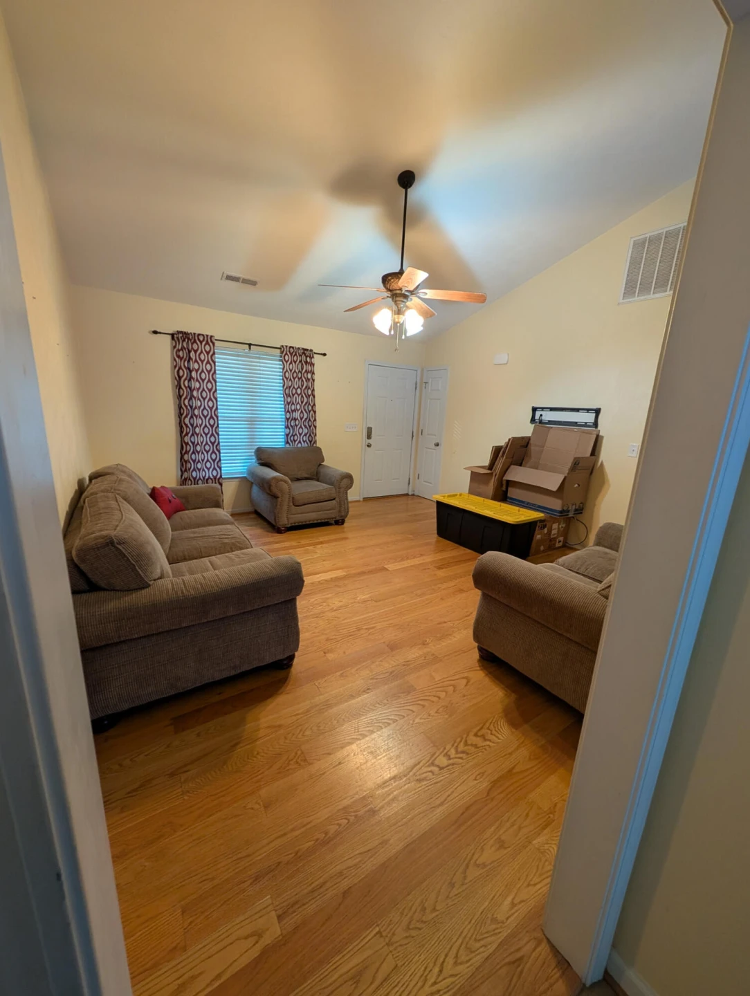 1126 Gearhart RD - Photo 2