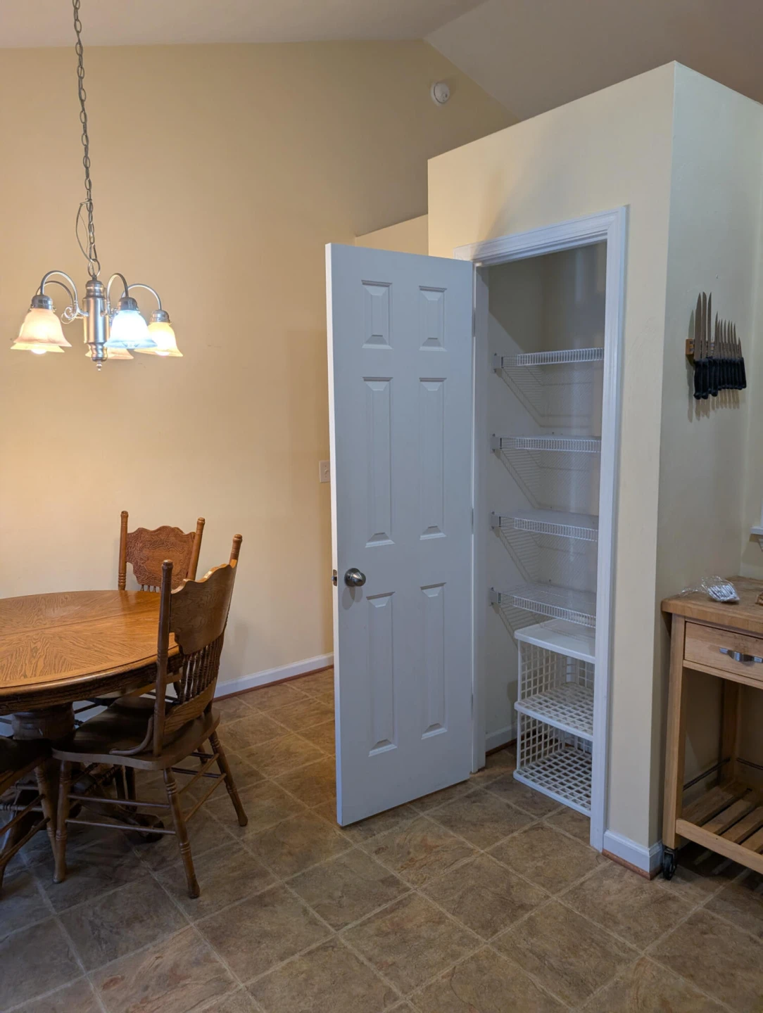 1126 Gearhart RD - Photo 5