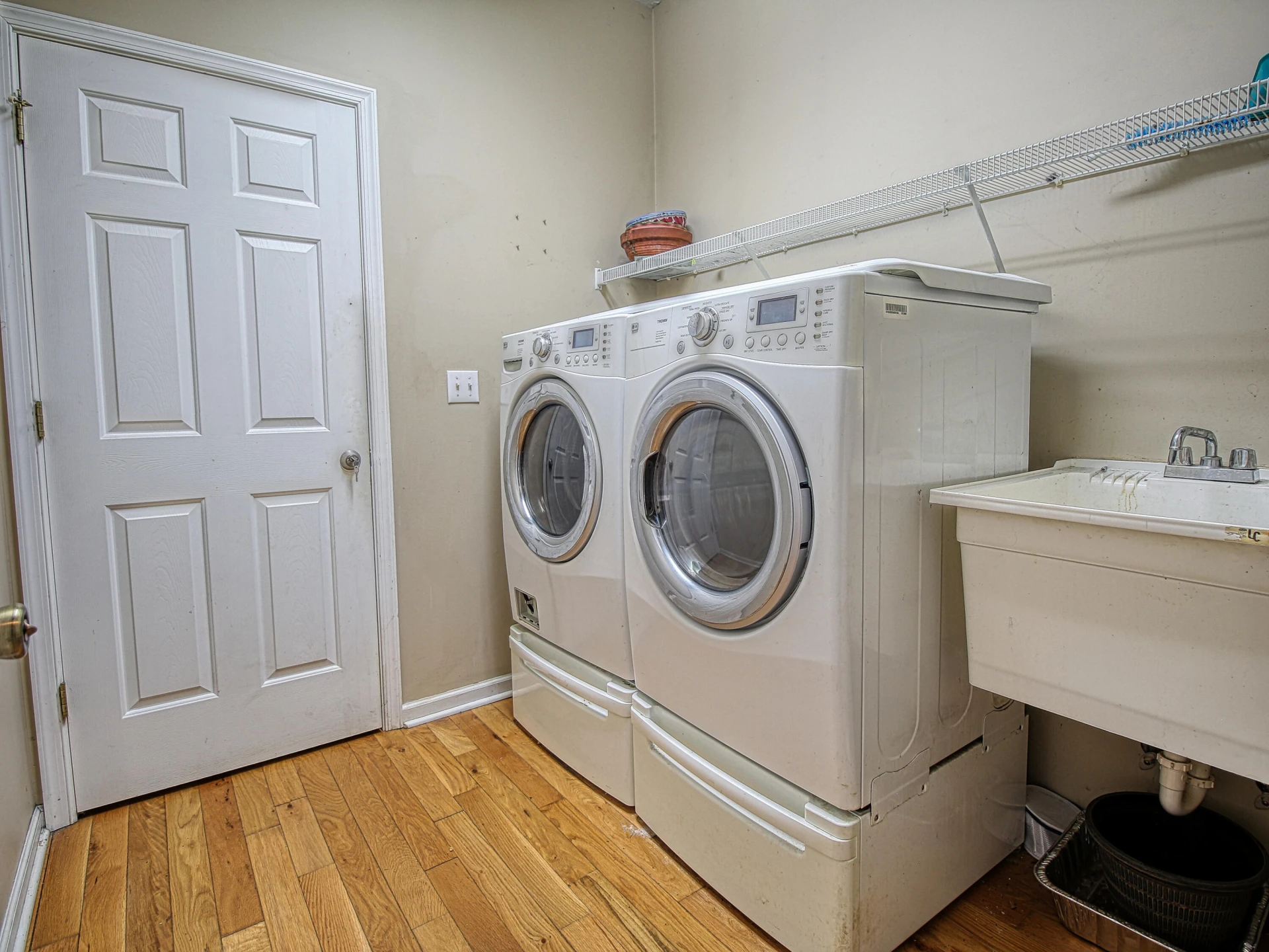 1715 Morewood RD - Photo 18