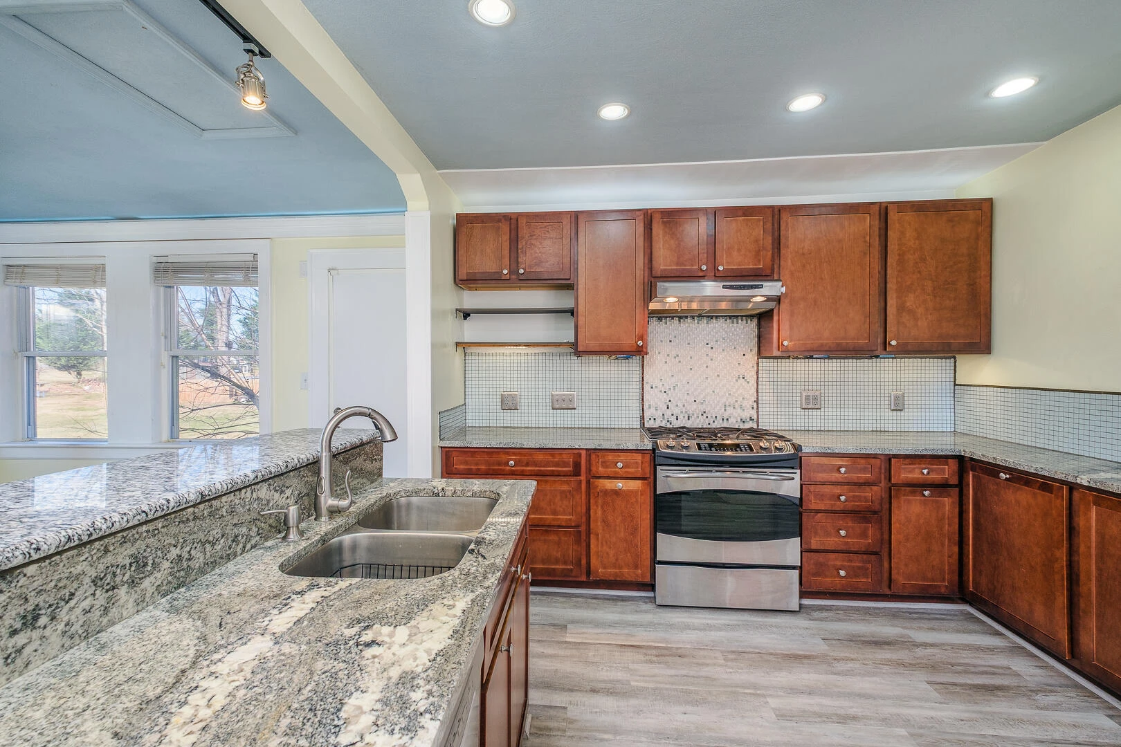 244 Huntington BLVD - Photo 20