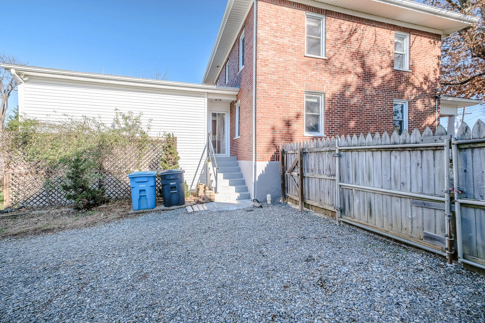 244 Huntington BLVD - Photo 11