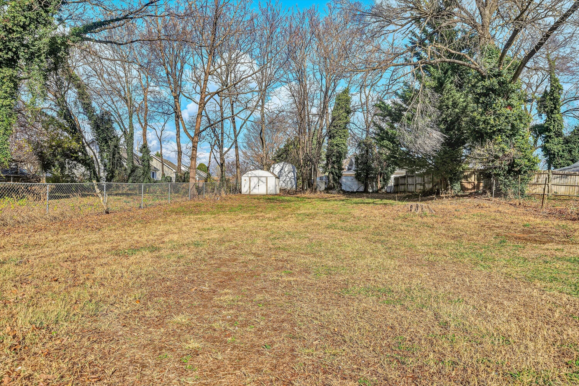 832 Mississippi AVE - Photo 18