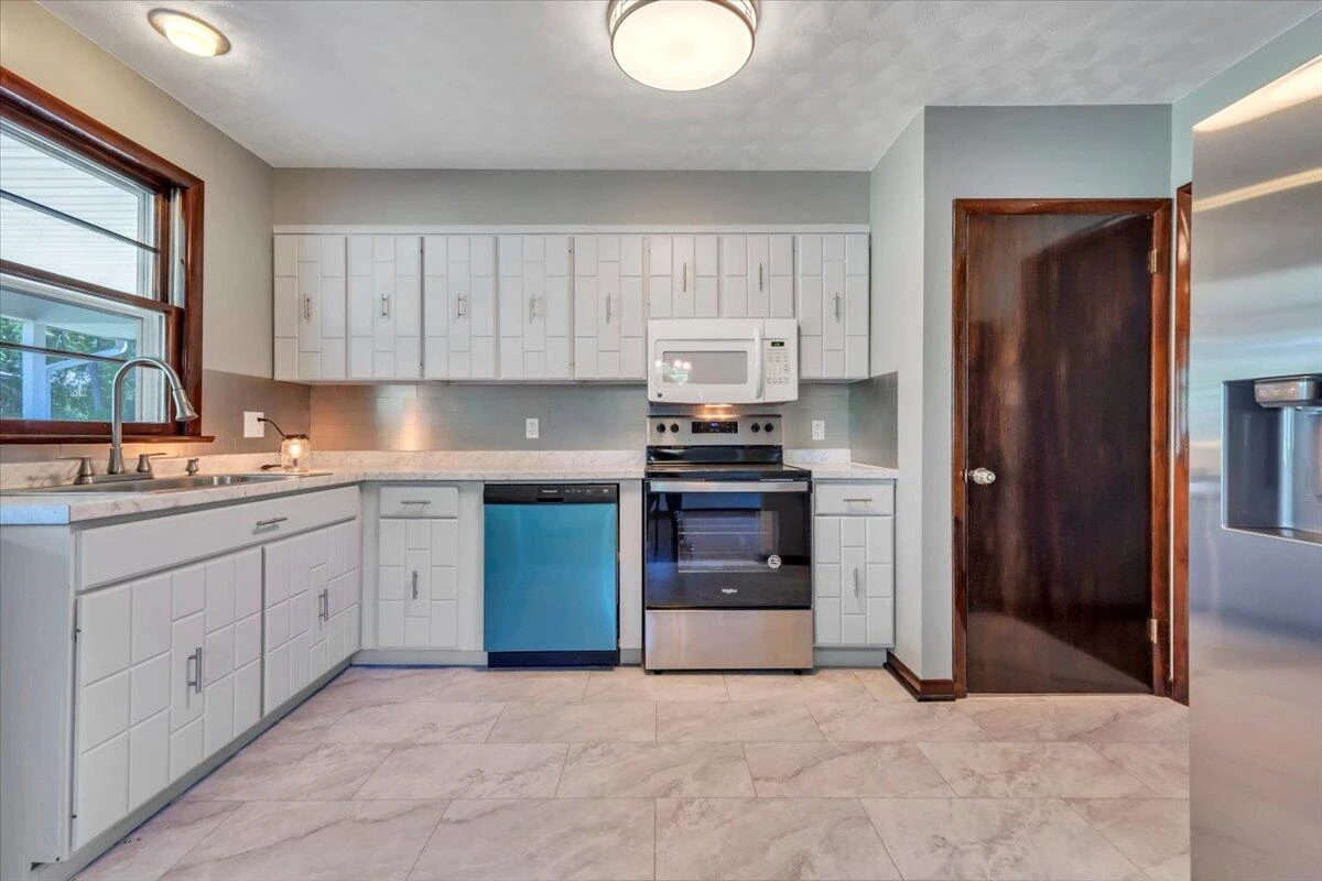 1108 Dolly Ann DR - Photo 15