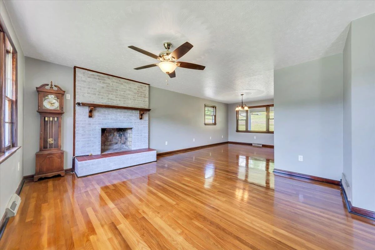 1108 Dolly Ann DR - Photo 8