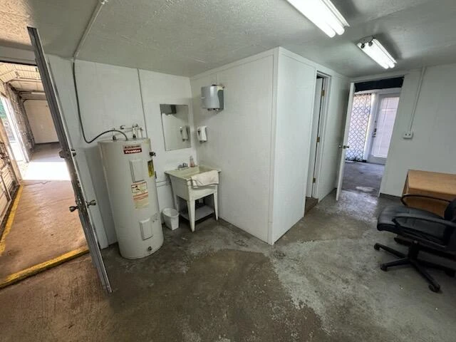 2050 Main ST - Photo 13