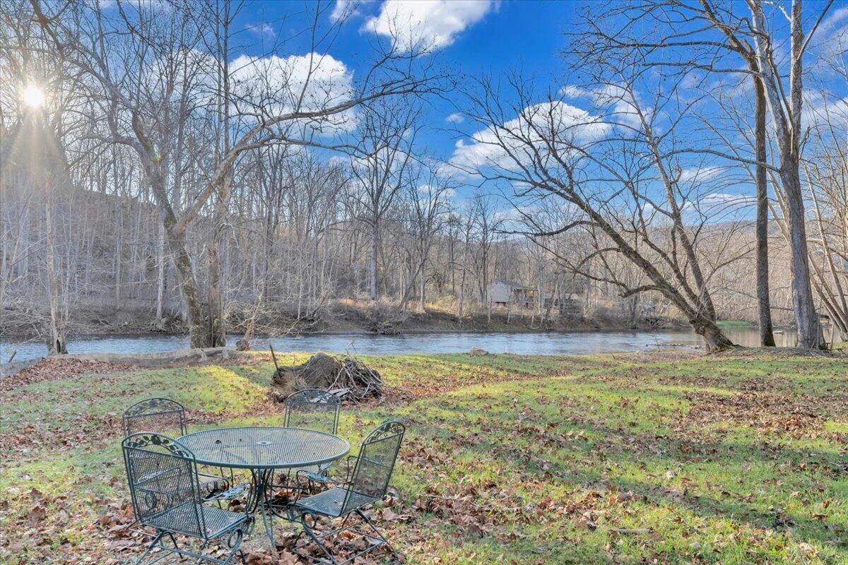 252 River RD - Photo 54