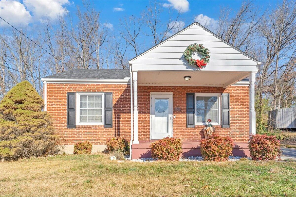 4615 Renfro BLVD - Photo 2