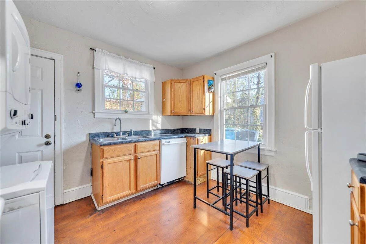 4615 Renfro BLVD - Photo 8