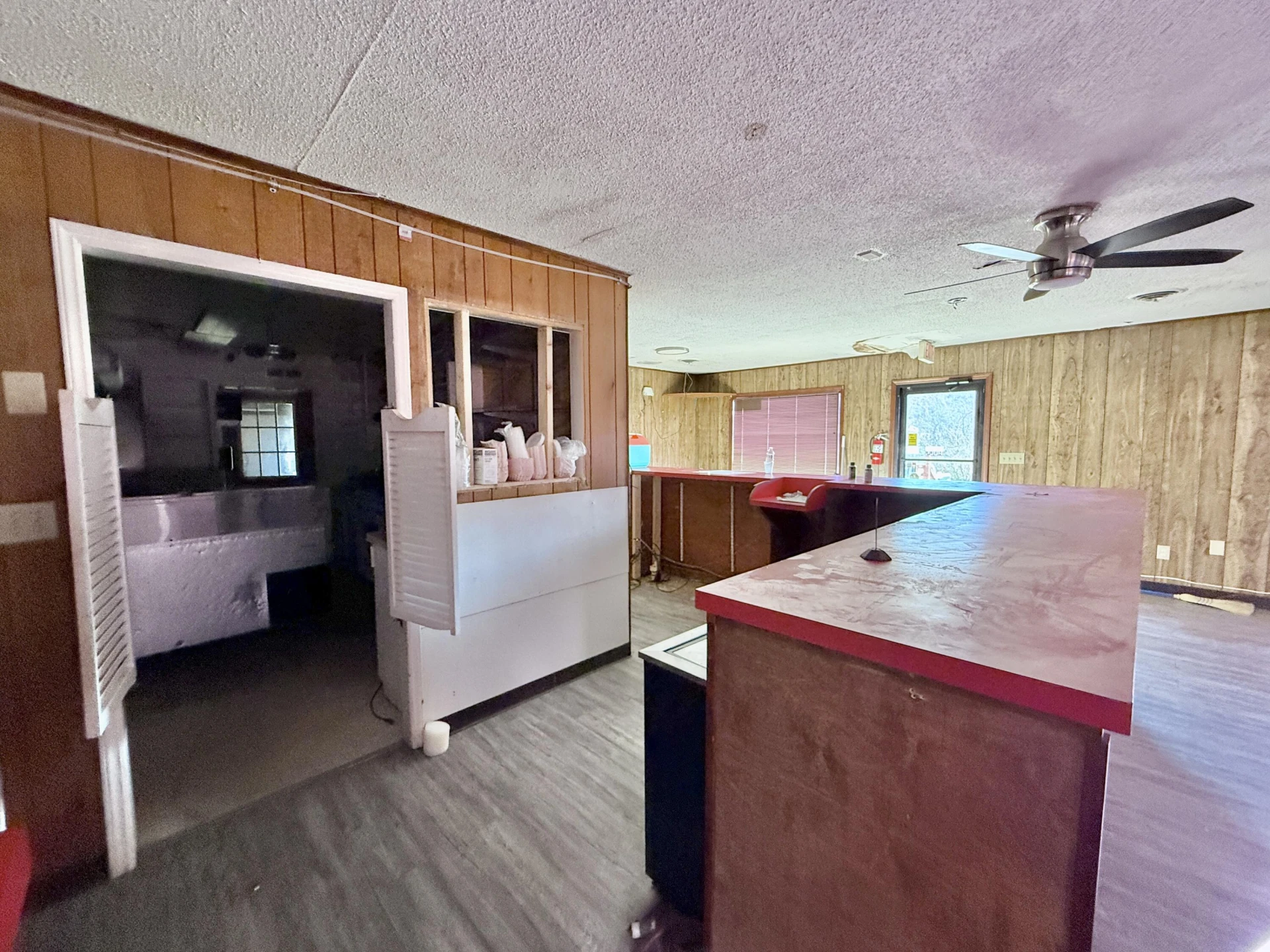 82 Saddleridge RD - Photo 10