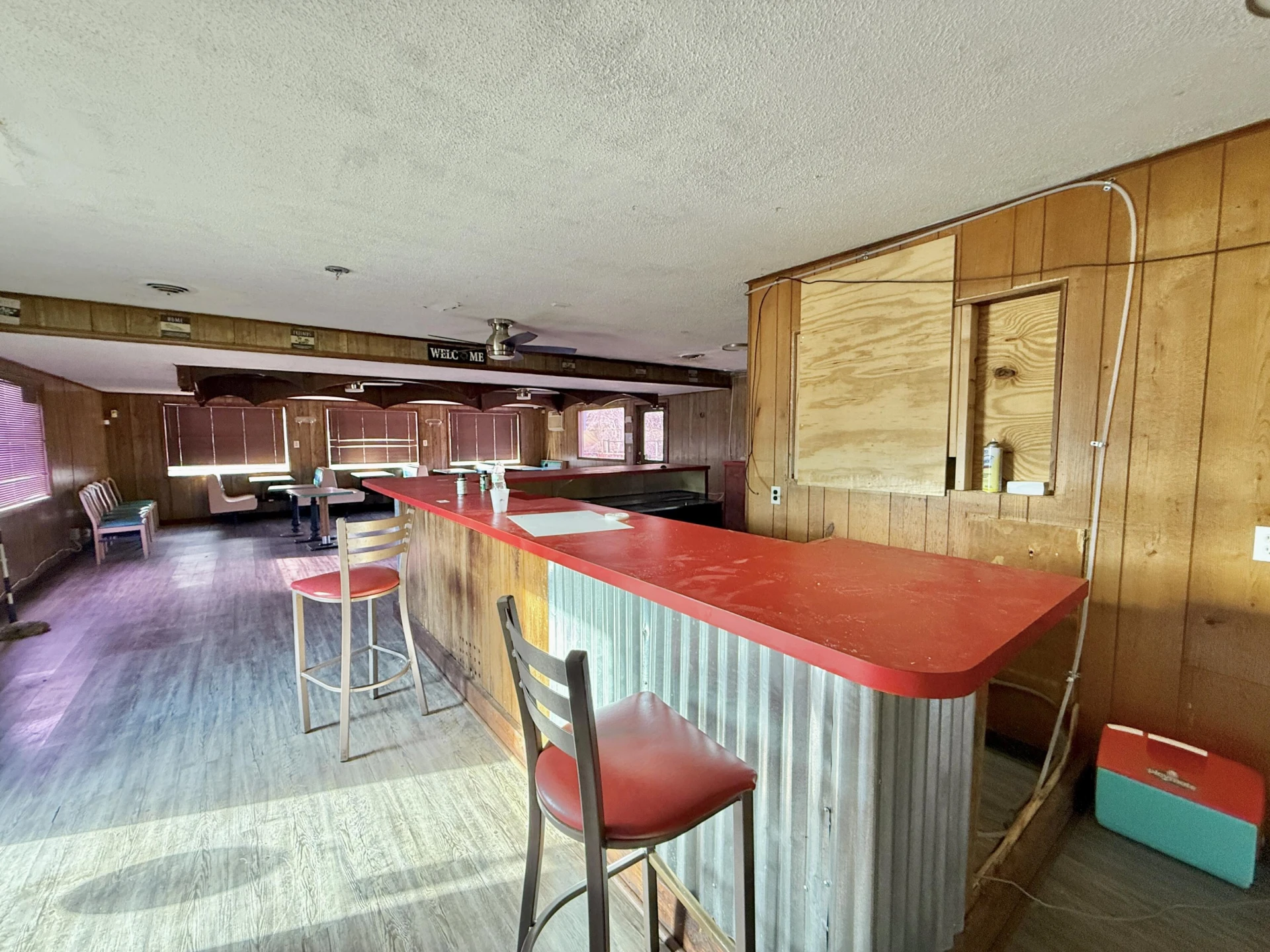 82 Saddleridge RD - Photo 5