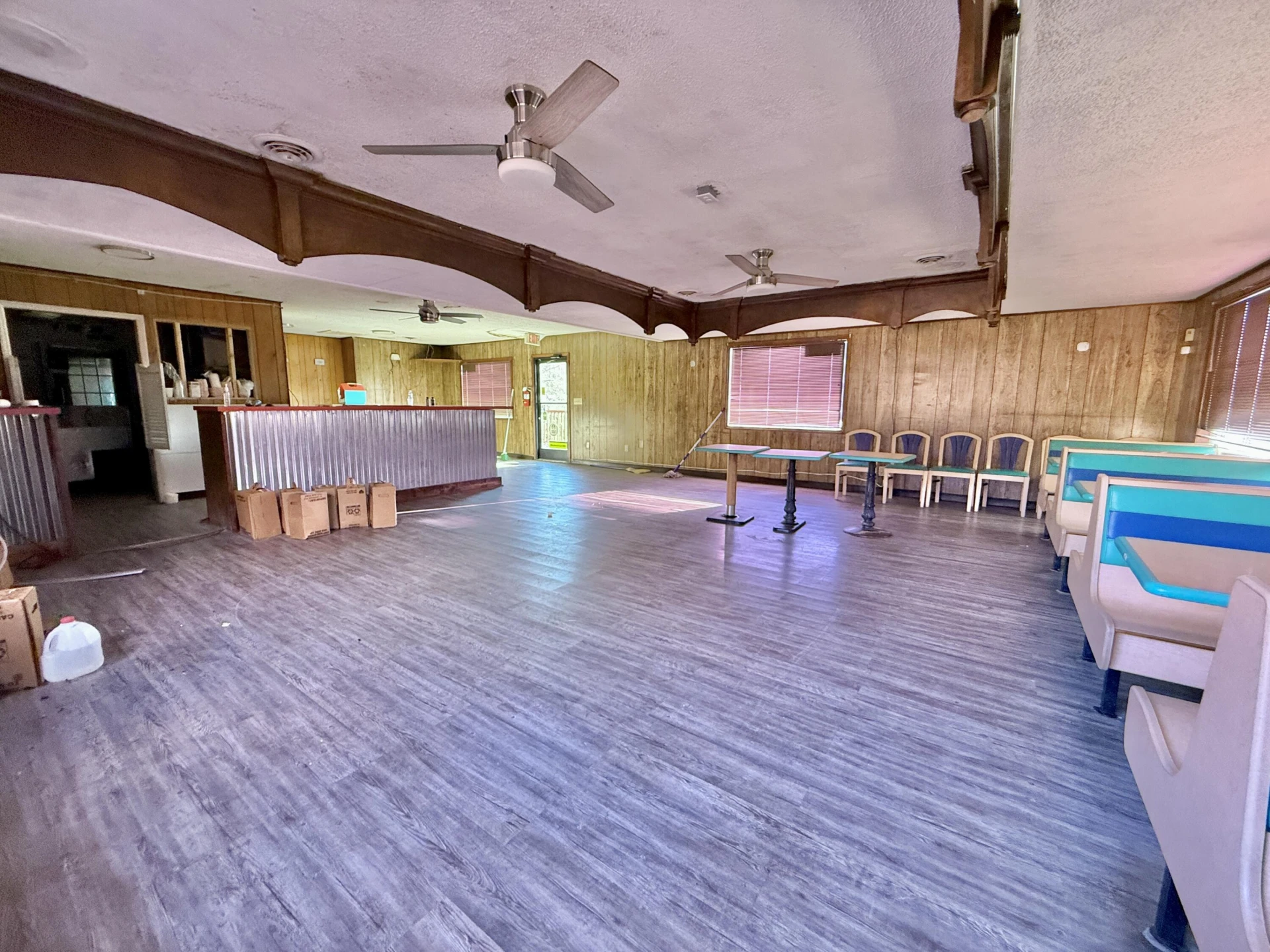 82 Saddleridge RD - Photo 9