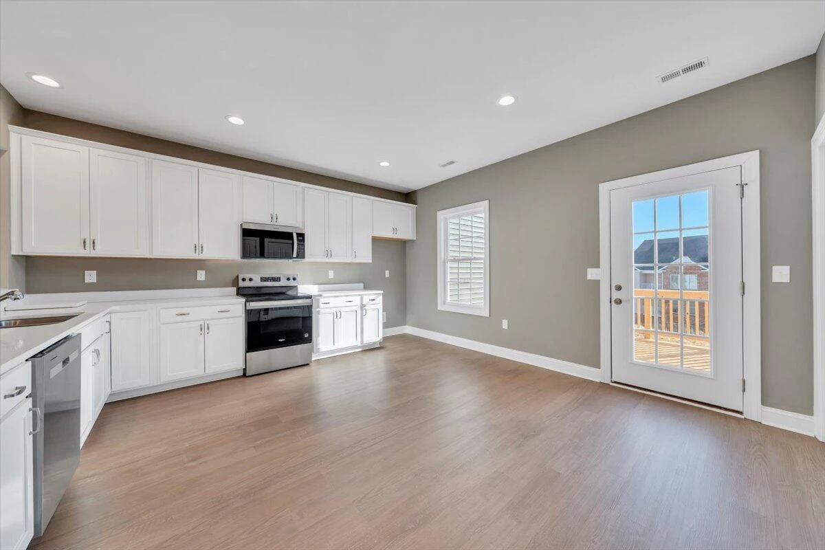 5631 Huntridge RD - Photo 9