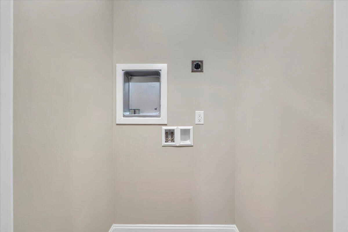 5663 Huntridge RD - Photo 20