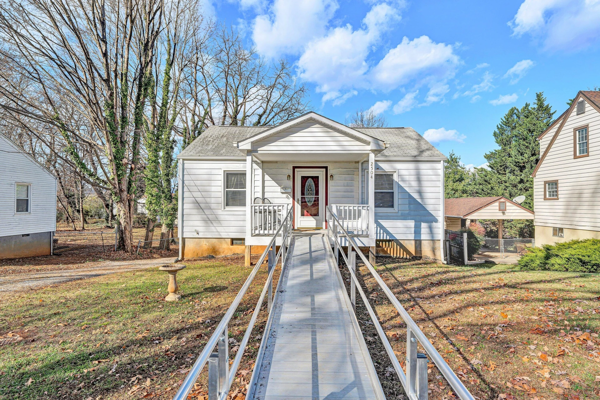 2504 Avalon AVE