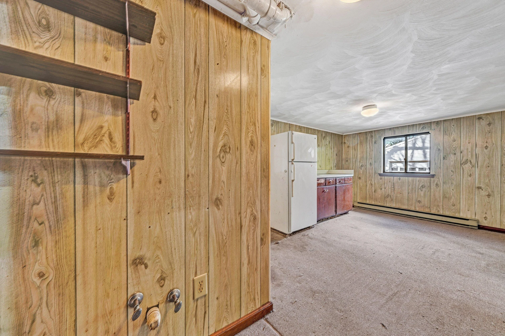 2504 Avalon AVE - Photo 20