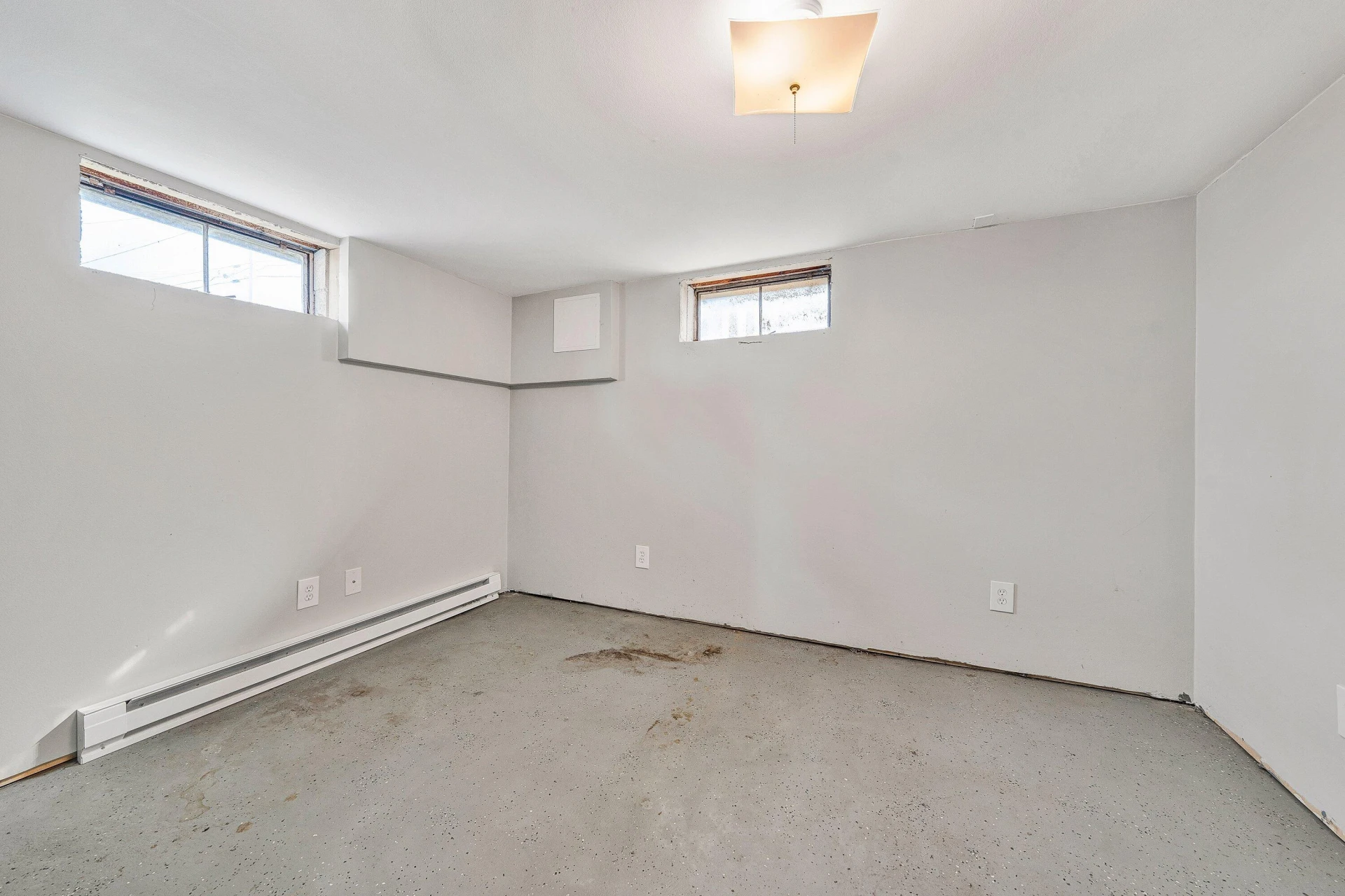 2504 Avalon AVE - Photo 26