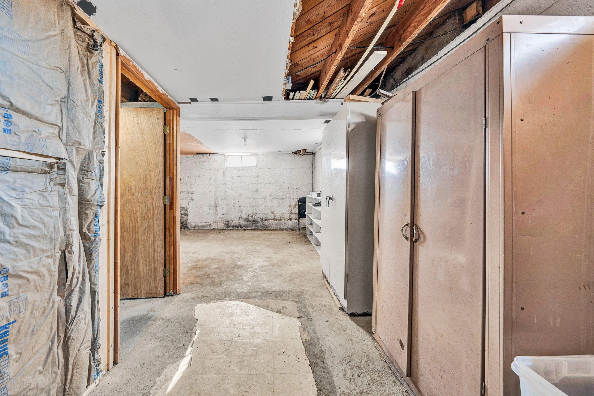 2504 Avalon AVE - Photo 29