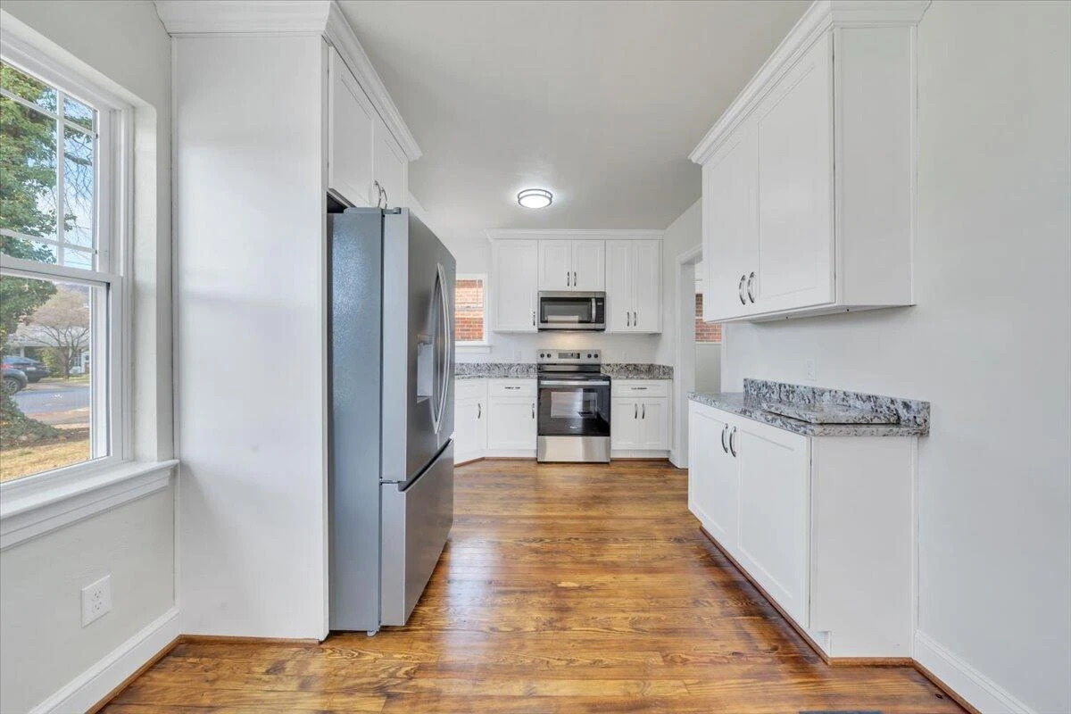 202 Bruffey ST - Photo 13