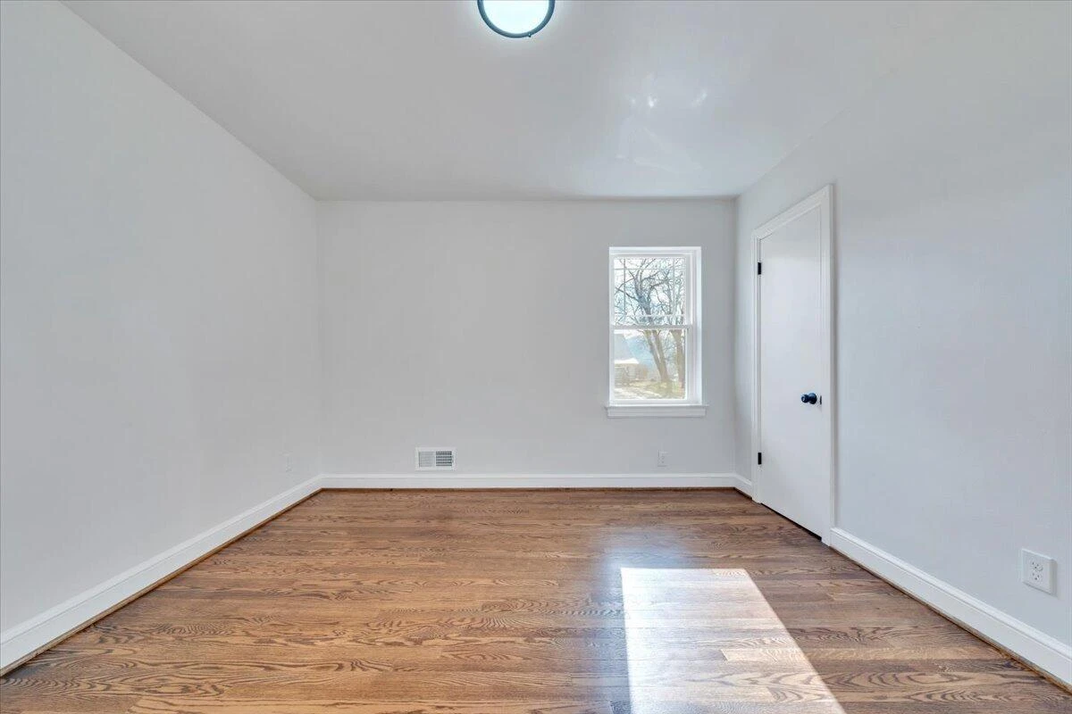 202 Bruffey ST - Photo 22