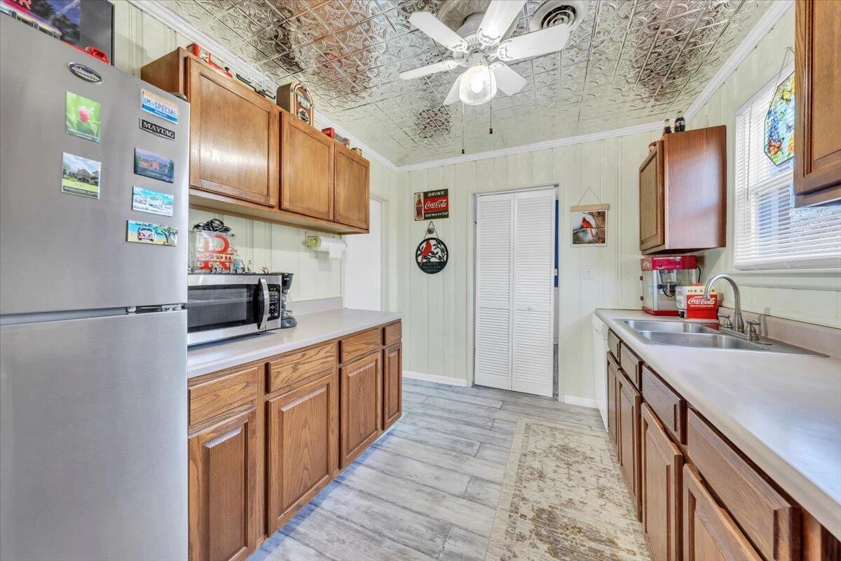 4820 Rutgers ST - Photo 10
