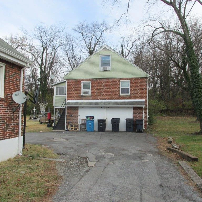 1125 Forest Park BLVD - Photo 3