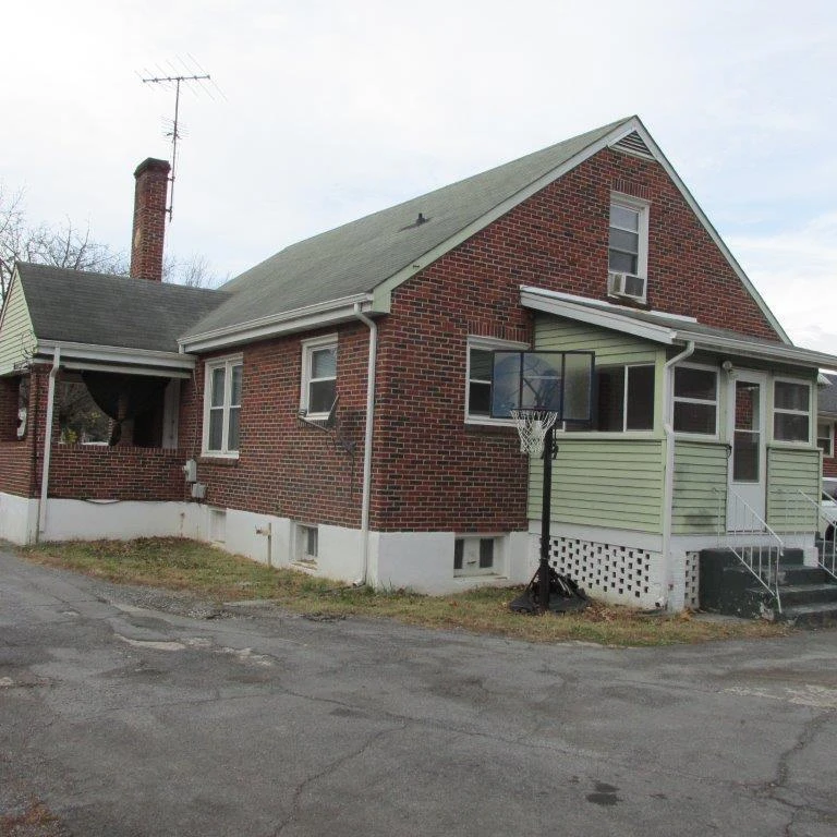 1125 Forest Park BLVD - Photo 5