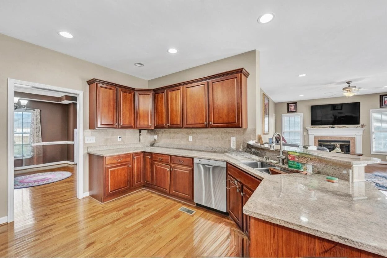 2158 River Oaks DR - Photo 22