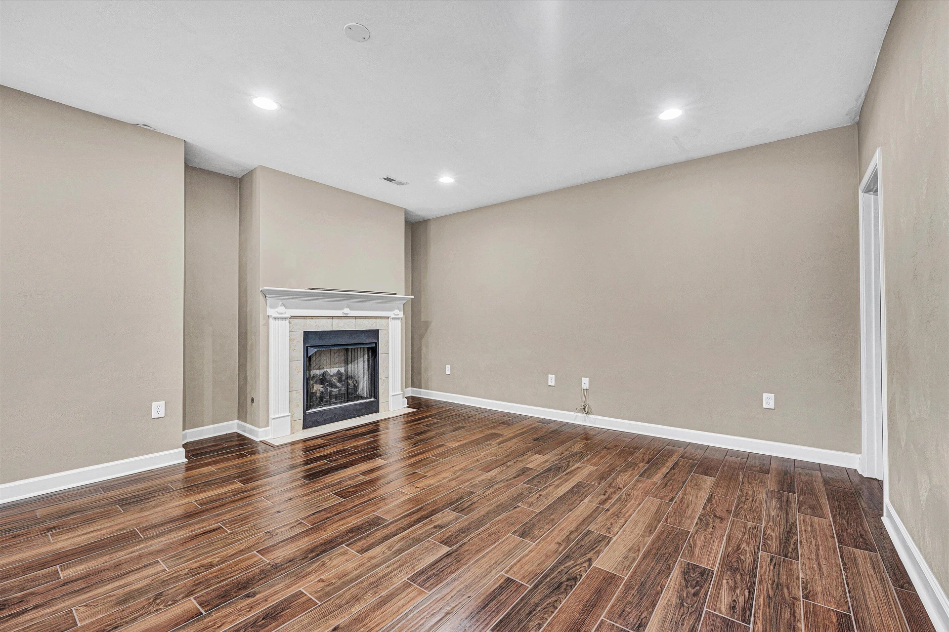 2158 River Oaks DR - Photo 52