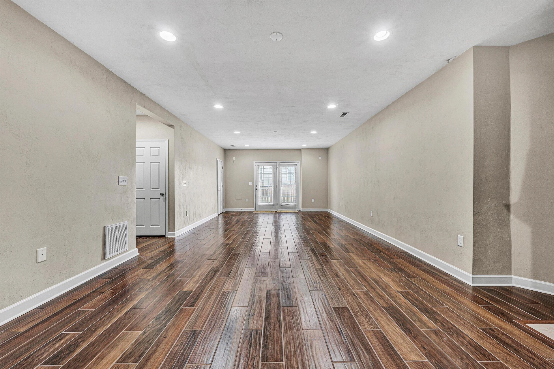 2158 River Oaks DR - Photo 54