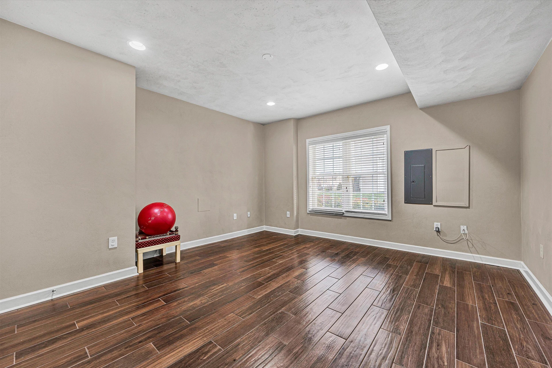 2158 River Oaks DR - Photo 58