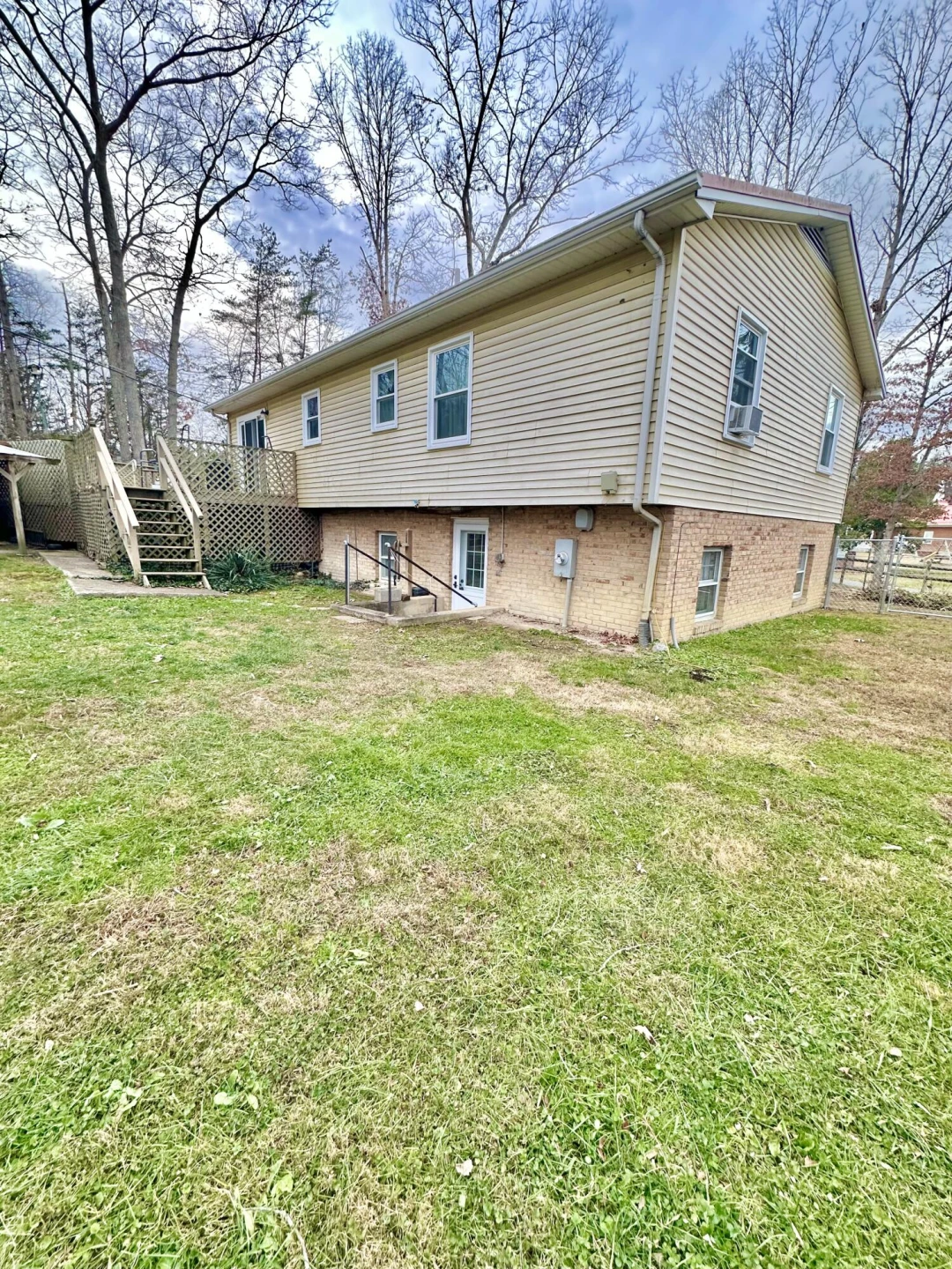 605 Chestnut ST - Photo 35