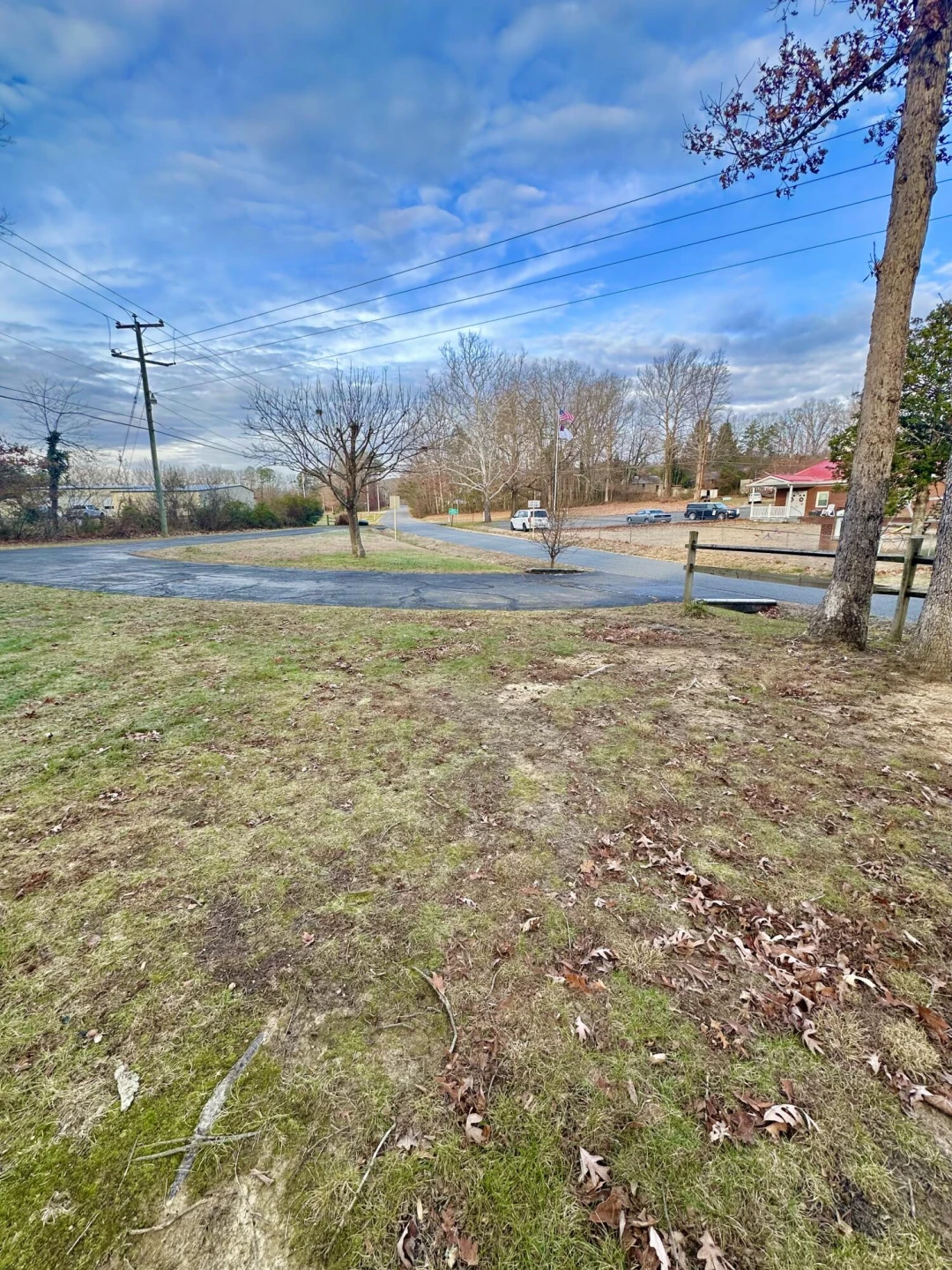 605 Chestnut ST - Photo 4