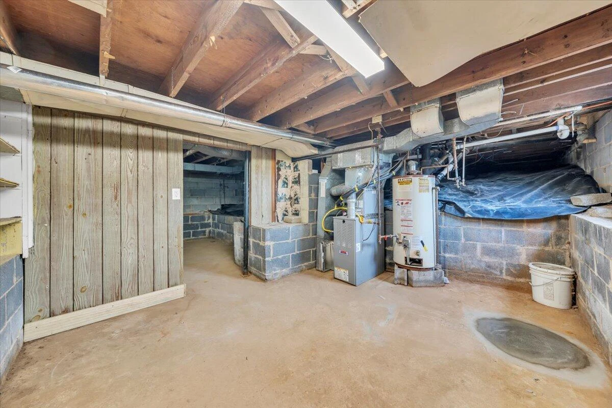 1004 26th ST - Photo 19
