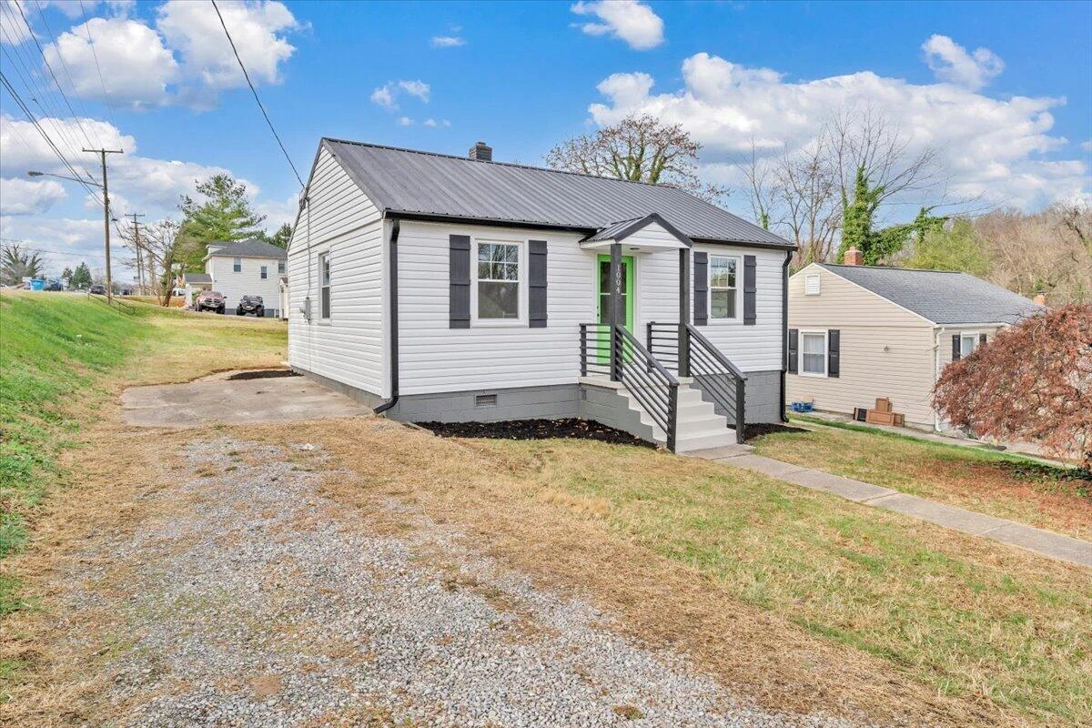 1004 26th ST - Photo 27