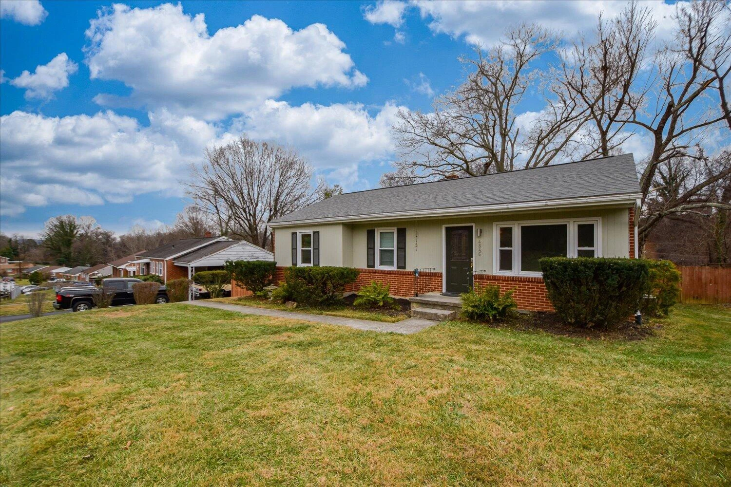 4846 Showalter RD - Photo 21