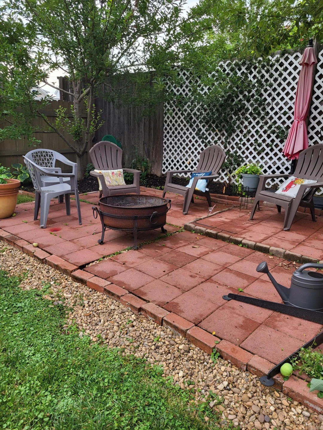 107 Wills AVE - Photo 2