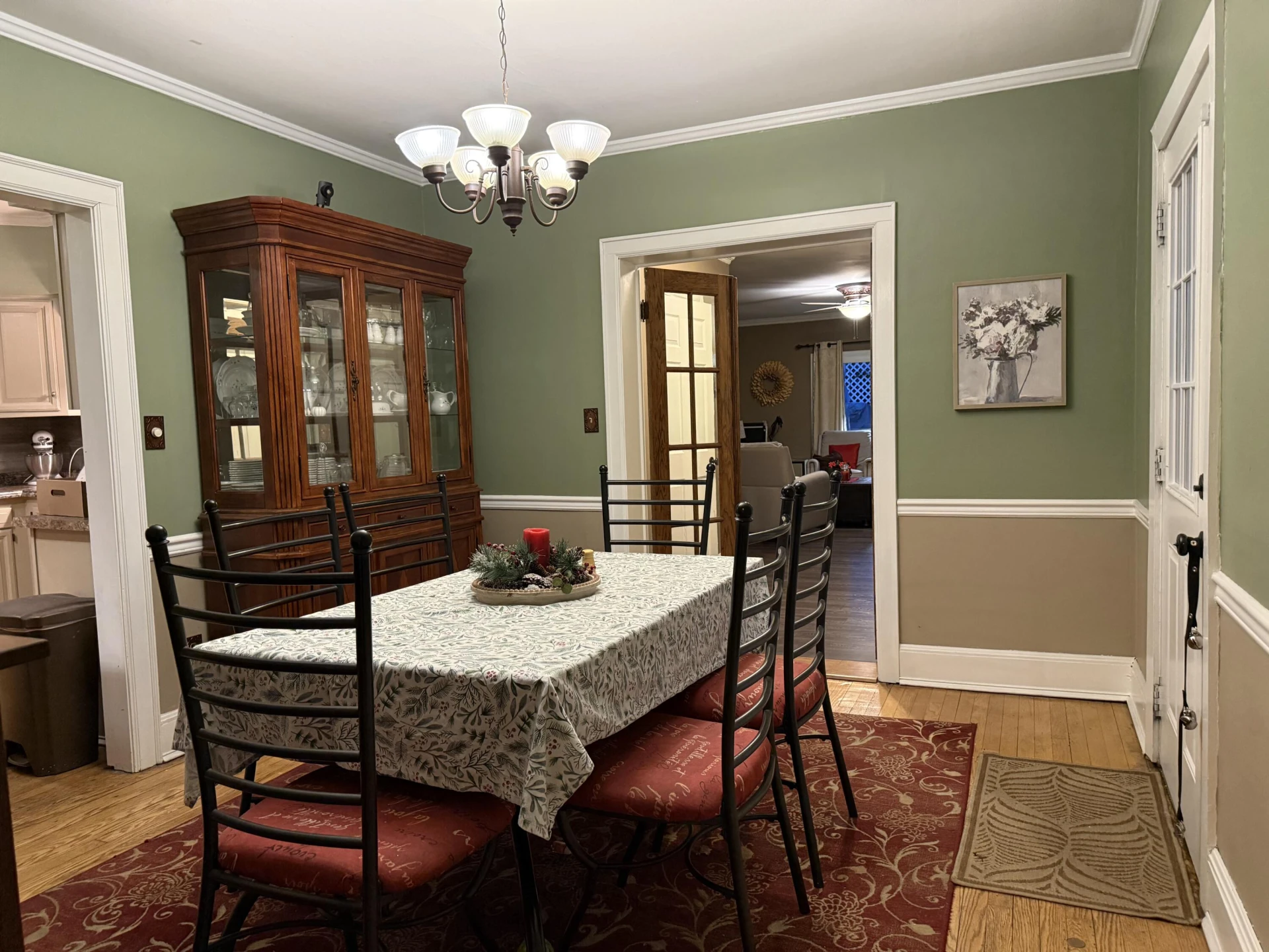 107 Wills AVE - Photo 7