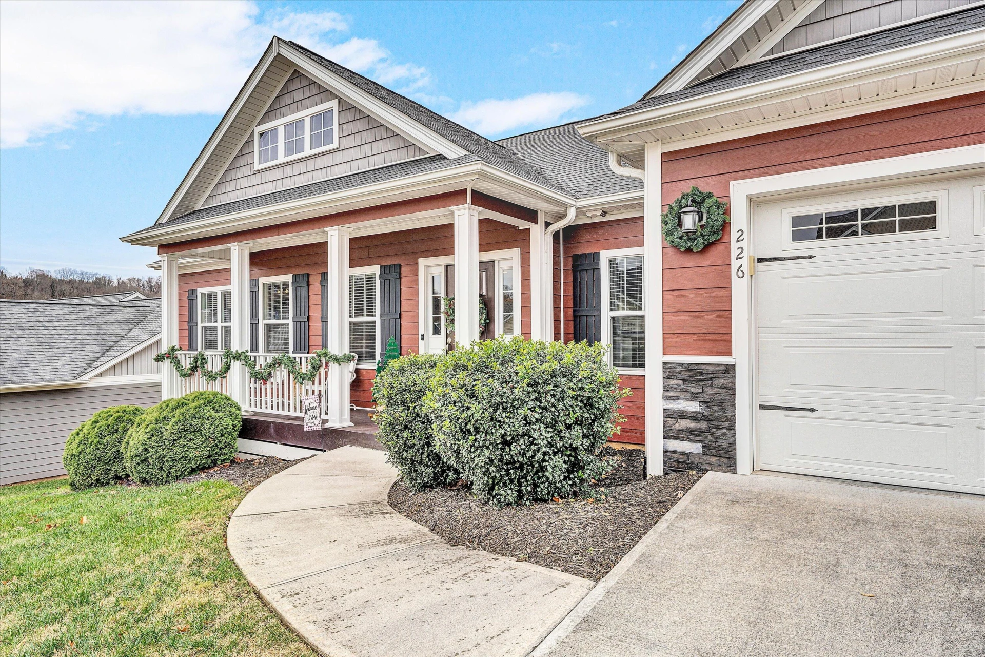 226 Savannah DR - Photo 6